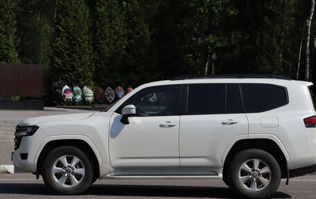 Toyota Land Cruiser, 2022 год, 8 000 000 рублей, 6 фотография