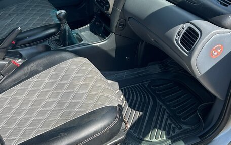 Nissan Almera, 2005 год, 370 000 рублей, 10 фотография