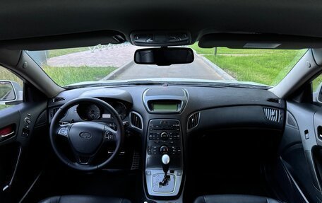 Hyundai Genesis Coupe I рестайлинг, 2011 год, 979 000 рублей, 9 фотография