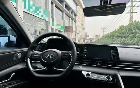 Hyundai Elantra, 2021 год, 1 750 000 рублей, 7 фотография