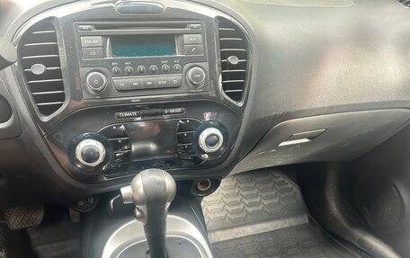 Nissan Juke II, 2012 год, 870 000 рублей, 8 фотография
