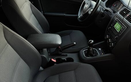 Volkswagen Jetta VI, 2014 год, 1 000 000 рублей, 7 фотография