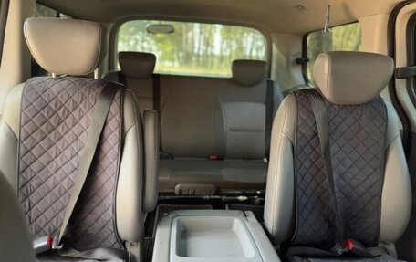 Hyundai Grand Starex Grand Starex I рестайлинг 2, 2011 год, 1 450 000 рублей, 21 фотография