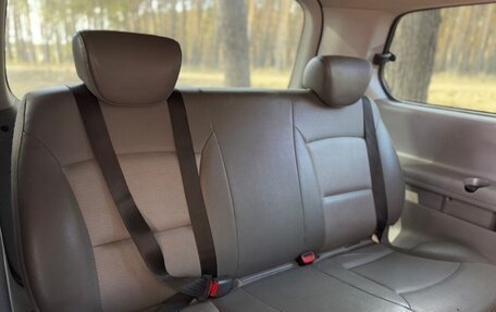 Hyundai Grand Starex Grand Starex I рестайлинг 2, 2011 год, 1 450 000 рублей, 23 фотография