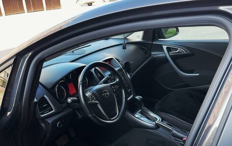 Opel Astra J, 2012 год, 890 000 рублей, 3 фотография