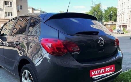 Opel Astra J, 2012 год, 890 000 рублей, 5 фотография