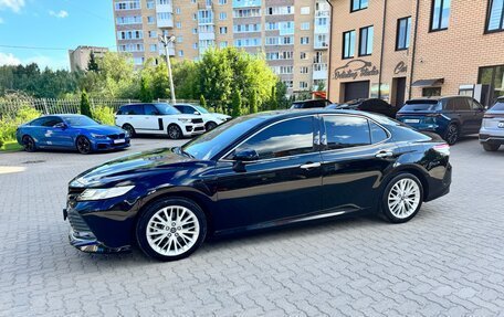 Toyota Camry, 2019 год, 3 200 000 рублей, 2 фотография