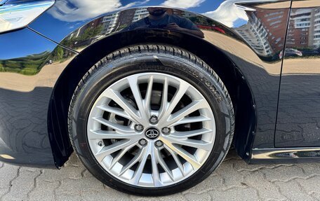 Toyota Camry, 2019 год, 3 200 000 рублей, 8 фотография