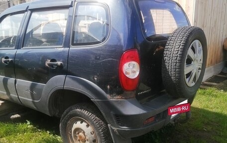 Chevrolet Niva I рестайлинг, 2012 год, 250 000 рублей, 2 фотография