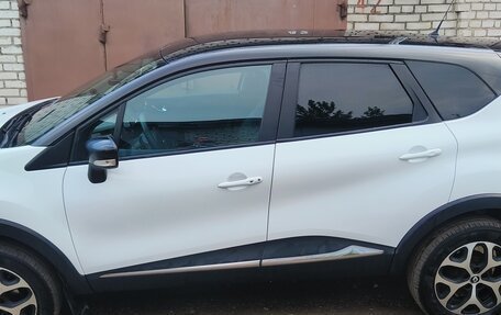 Renault Kaptur I рестайлинг, 2017 год, 1 270 000 рублей, 3 фотография