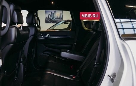 Jeep Grand Cherokee, 2018 год, 2 650 000 рублей, 9 фотография