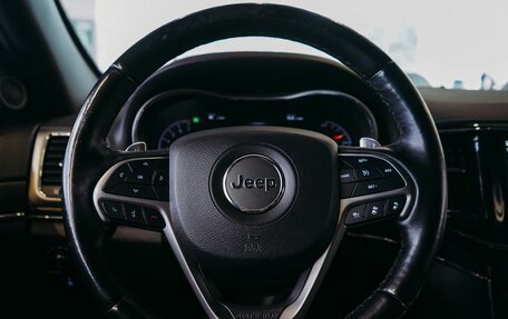 Jeep Grand Cherokee, 2018 год, 2 650 000 рублей, 11 фотография