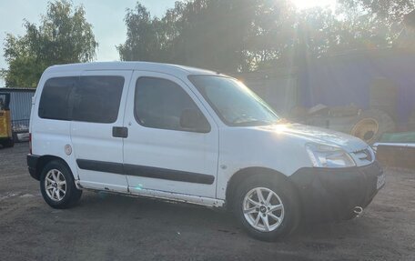 Peugeot Partner II рестайлинг 2, 2011 год, 500 000 рублей, 3 фотография