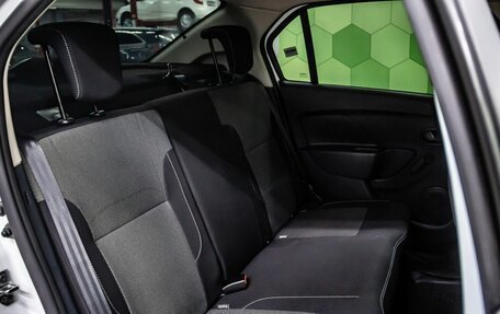 Renault Logan II, 2021 год, 1 300 000 рублей, 13 фотография