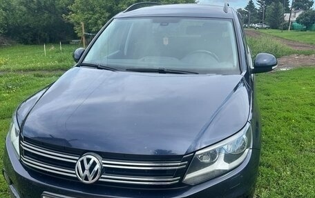 Volkswagen Tiguan I, 2011 год, 1 285 000 рублей, 2 фотография