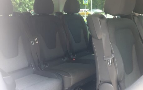 Mercedes-Benz V-Класс, 2017 год, 3 850 000 рублей, 16 фотография