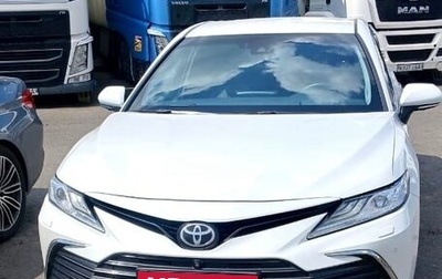Toyota Camry, 2021 год, 3 100 000 рублей, 1 фотография