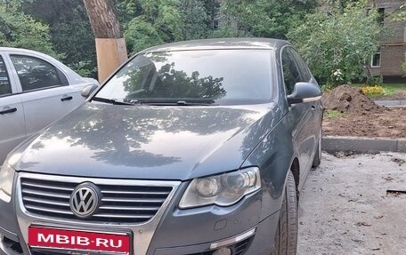 Volkswagen Passat B6, 2010 год, 750 000 рублей, 1 фотография