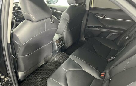 Toyota Camry, 2020 год, 2 870 000 рублей, 18 фотография