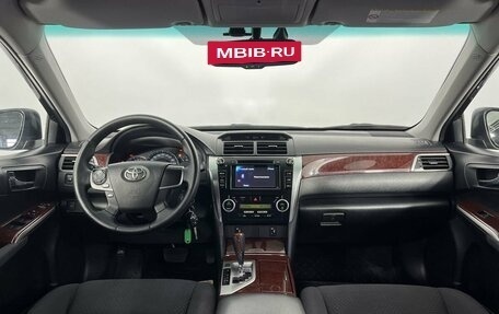 Toyota Camry, 2012 год, 1 620 000 рублей, 15 фотография