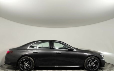 Mercedes-Benz E-Класс, 2024 год, 11 688 900 рублей, 4 фотография