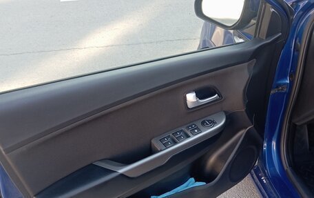 KIA Rio III рестайлинг, 2014 год, 14 фотография