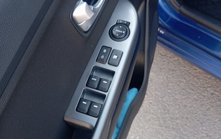 KIA Rio III рестайлинг, 2014 год, 16 фотография