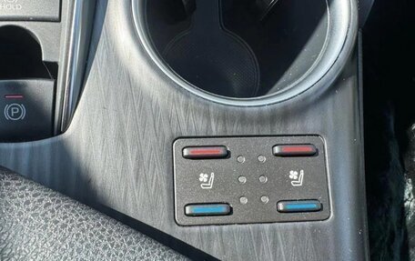 Toyota Camry, 2021 год, 3 100 000 рублей, 9 фотография
