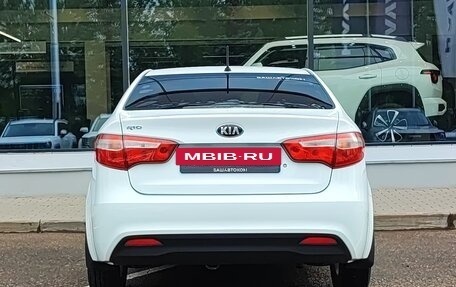 KIA Rio III рестайлинг, 2014 год, 950 000 рублей, 5 фотография