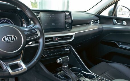 KIA K5, 2021 год, 1 995 000 рублей, 16 фотография