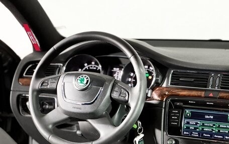 Skoda Superb III рестайлинг, 2013 год, 880 000 рублей, 16 фотография