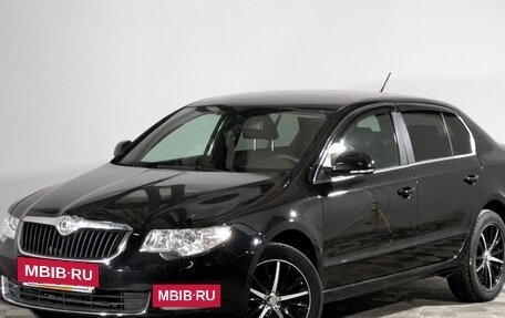 Skoda Superb III рестайлинг, 2013 год, 880 000 рублей, 5 фотография