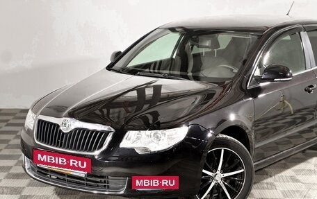 Skoda Superb III рестайлинг, 2013 год, 880 000 рублей, 9 фотография
