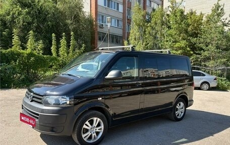 Volkswagen Caravelle T5, 2014 год, 3 000 000 рублей, 2 фотография