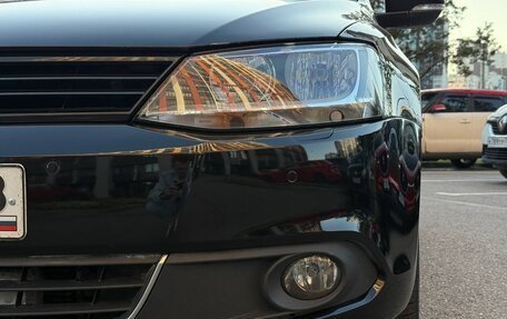 Volkswagen Jetta VI, 2013 год, 700 000 рублей, 10 фотография