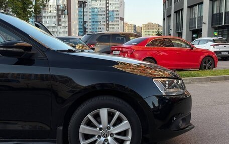 Volkswagen Jetta VI, 2013 год, 700 000 рублей, 12 фотография