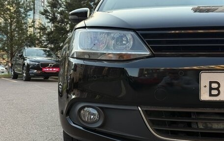 Volkswagen Jetta VI, 2013 год, 700 000 рублей, 11 фотография