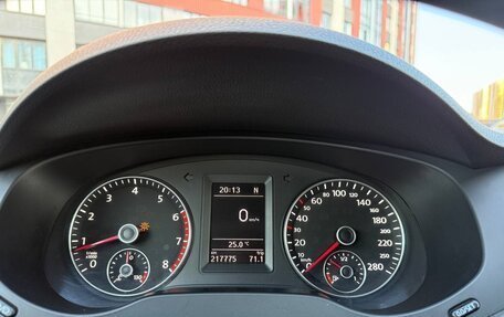 Volkswagen Jetta VI, 2013 год, 700 000 рублей, 35 фотография