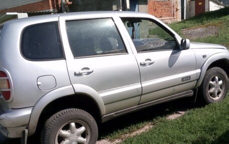 Chevrolet Niva I рестайлинг, 2004 год, 350 000 рублей, 4 фотография
