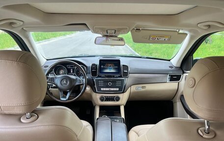 Mercedes-Benz GLS, 2017 год, 3 500 000 рублей, 12 фотография