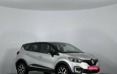 Renault Kaptur I рестайлинг, 2017 год, 1 369 000 рублей, 3 фотография