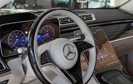 Mercedes-Benz Maybach S-Класс, 2023 год, 29 000 000 рублей, 14 фотография
