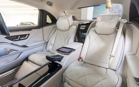 Mercedes-Benz Maybach S-Класс, 2023 год, 29 000 000 рублей, 28 фотография