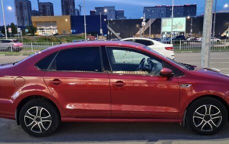 Volkswagen Polo VI (EU Market), 2016 год, 910 000 рублей, 4 фотография