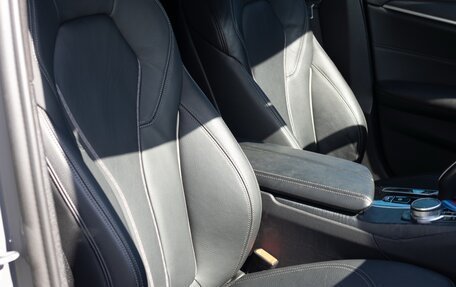 BMW 5 серия, 2021 год, 5 750 000 рублей, 16 фотография