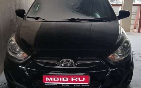 Hyundai Solaris II рестайлинг, 2014 год, 1 100 000 рублей, 12 фотография