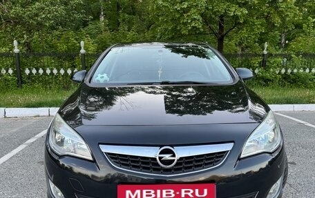 Opel Astra J, 2012 год, 865 000 рублей, 4 фотография
