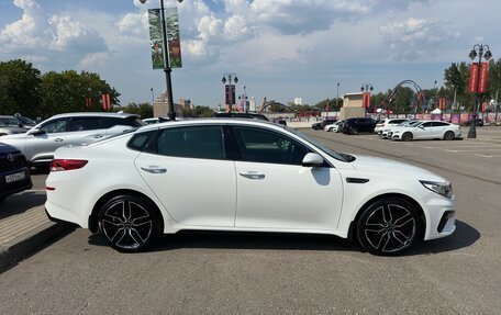 KIA Optima IV, 2018 год, 2 500 000 рублей, 3 фотография