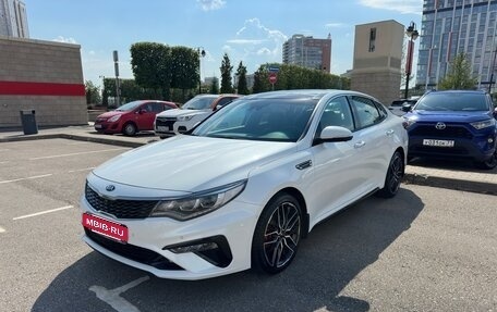 KIA Optima IV, 2018 год, 2 500 000 рублей, 2 фотография