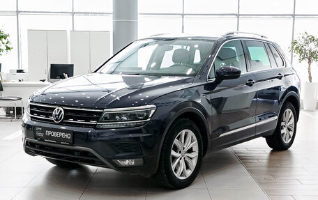Volkswagen Tiguan II, 2017 год, 1 925 000 рублей, 5 фотография